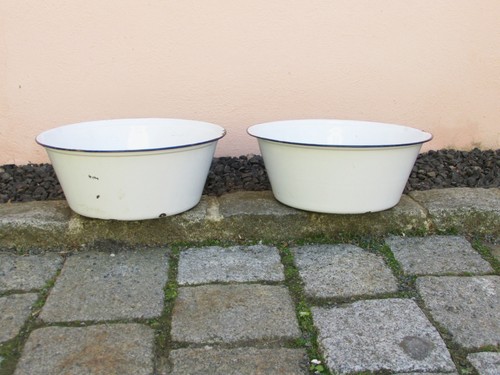 Alte rund emailwanne - x,
